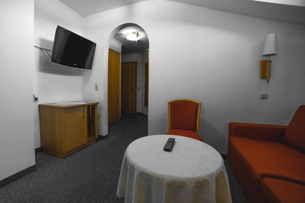 גרוסארל Hotel Landhaus Neumayr מראה חיצוני תמונה
