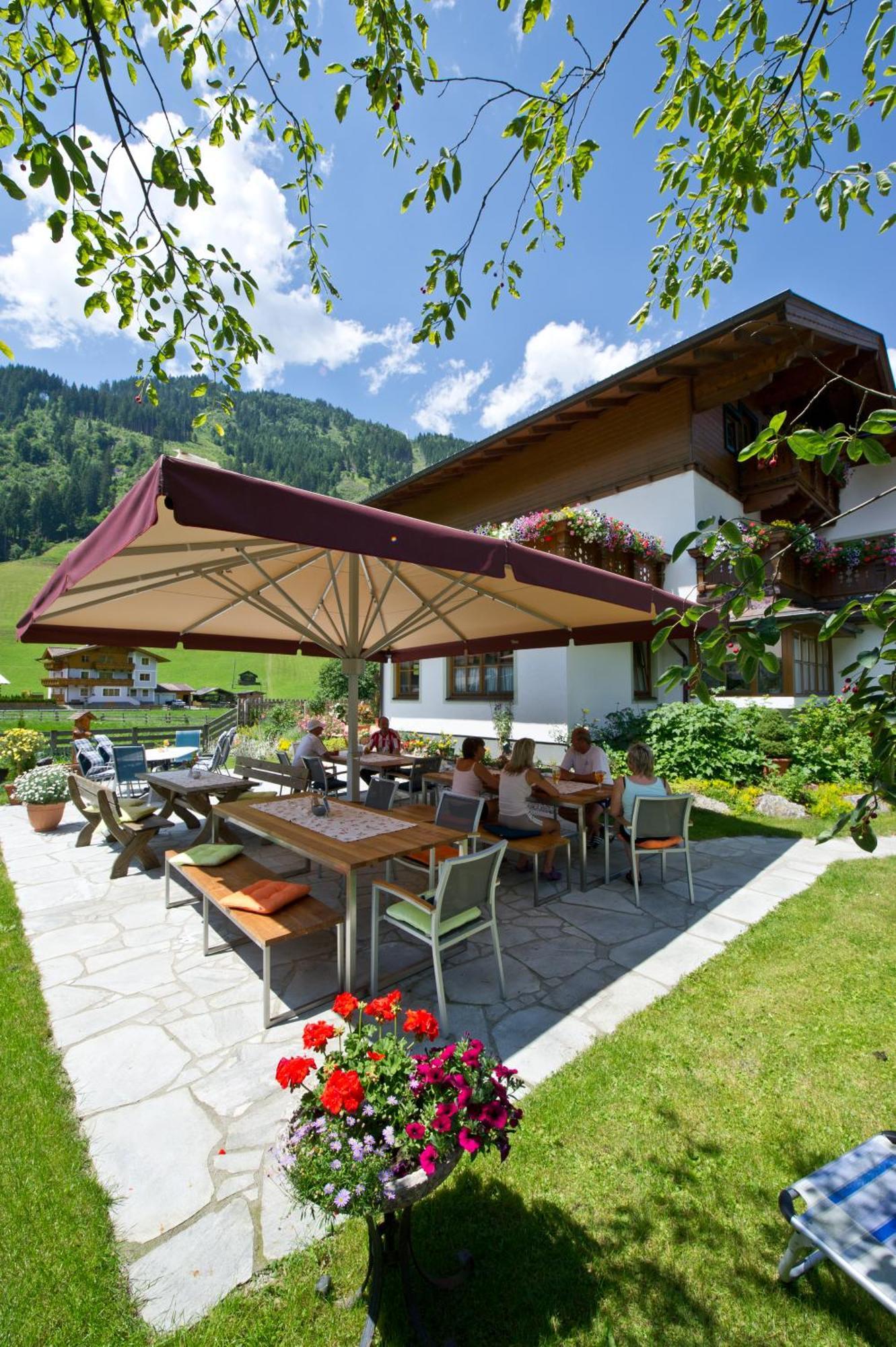 גרוסארל Hotel Landhaus Neumayr מראה חיצוני תמונה